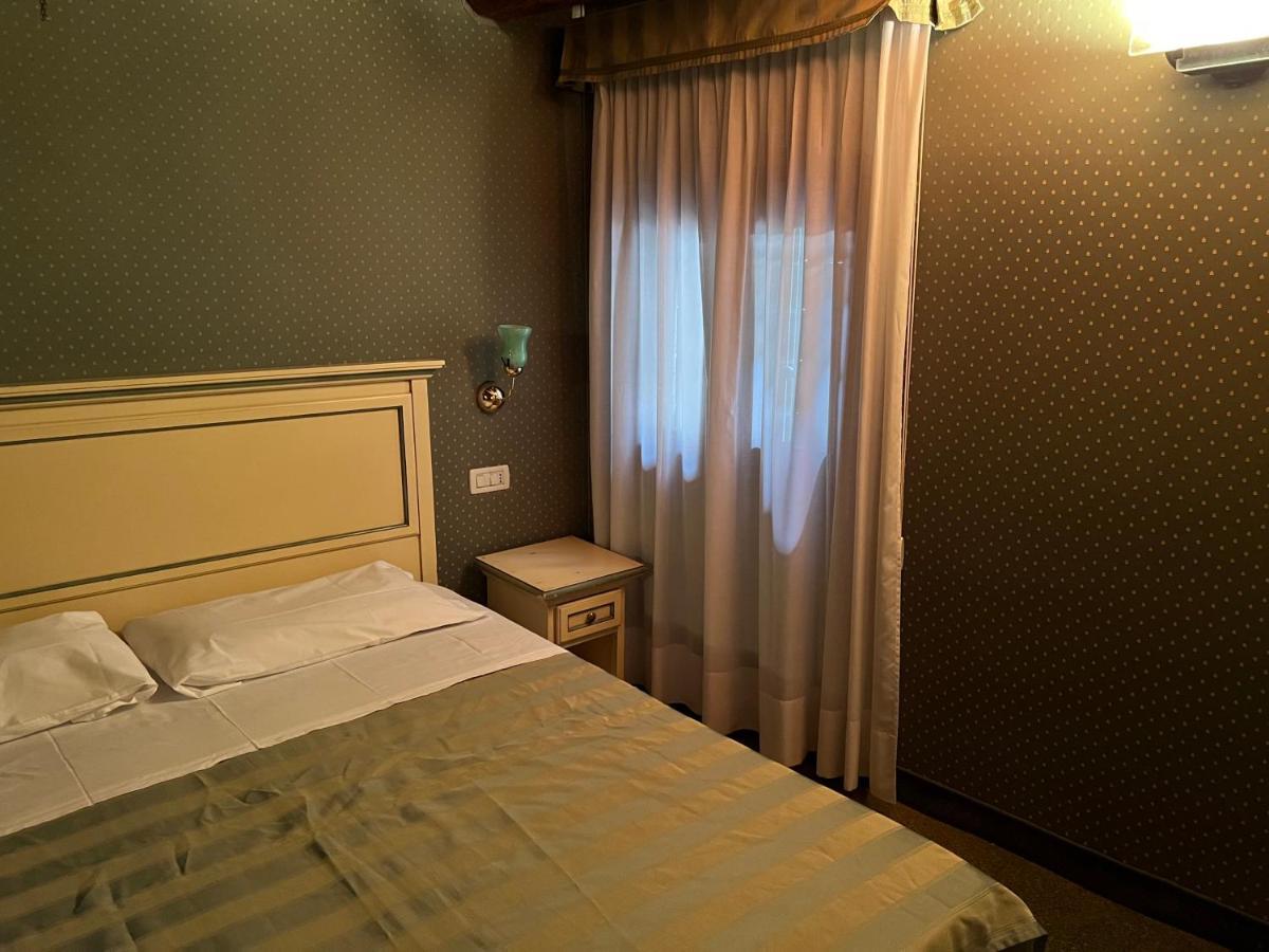 Locanda Ruga Rialto Venedig Exteriör bild