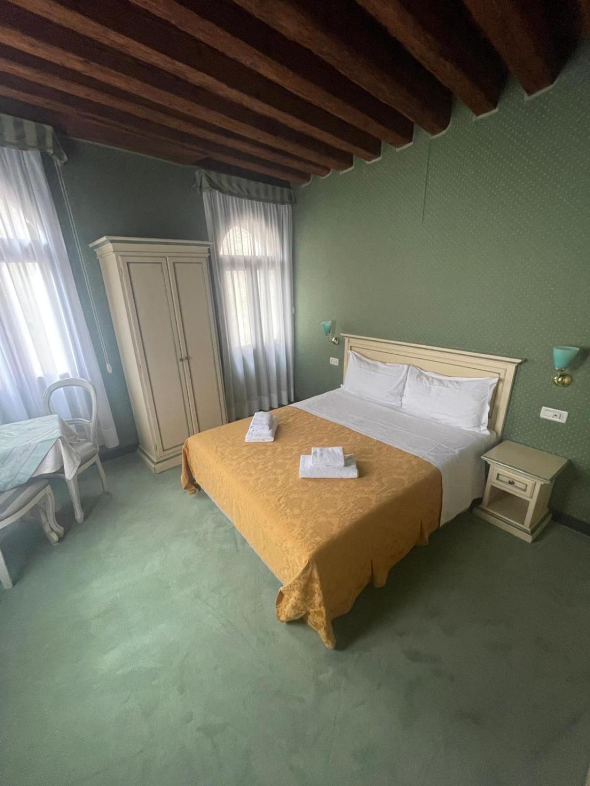 Locanda Ruga Rialto Venedig Exteriör bild